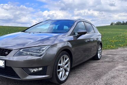 Seat Leon 142.161 km 10.500 &euro; Großolbersdorf 09432