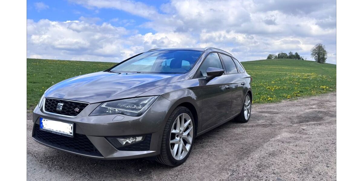 Seat Leon 142.161 km 10.500 &euro; Großolbersdorf 09432