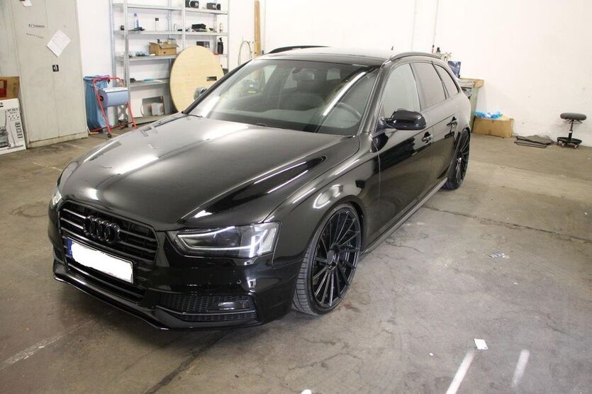 Audi A4 235.500 km 14.500 € Lichtenau 09244