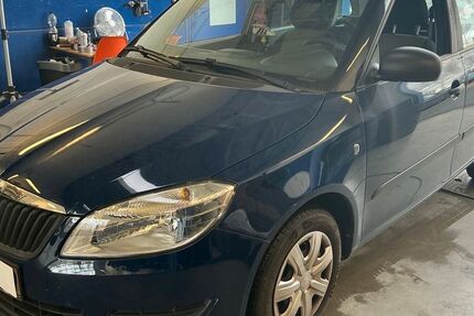 Skoda Fabia 125.673 km 3.990 &euro; Limbach-Oberfrohna 09212