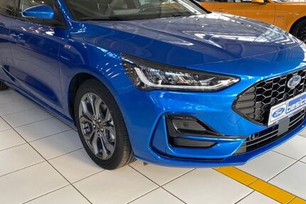 Ford Focus 7.500 km 27.399 &euro; Glauchau 08371