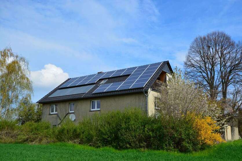 Haus zum Kaufen in Frohburg 189.000 € 180 m²