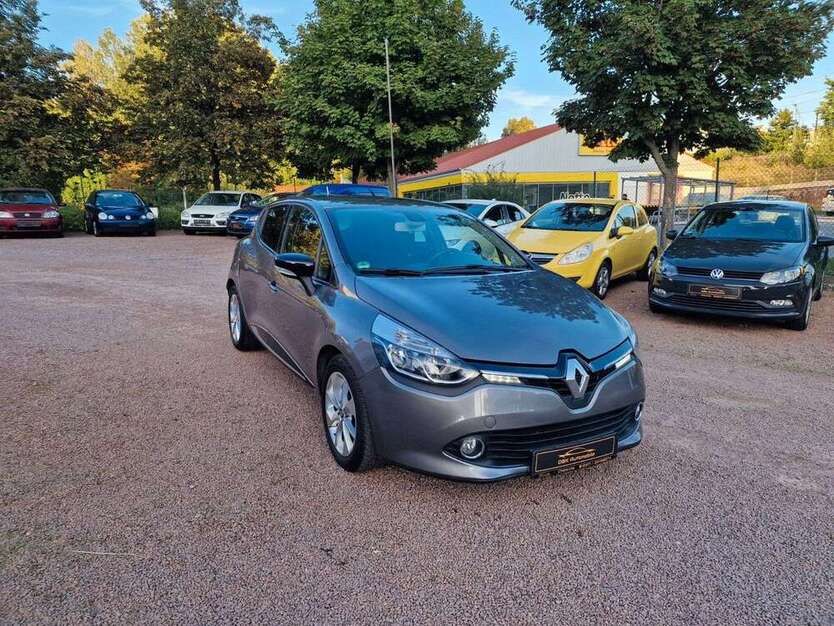 Renault Clio 10.845 km 9.480 € Chemnitz 09126