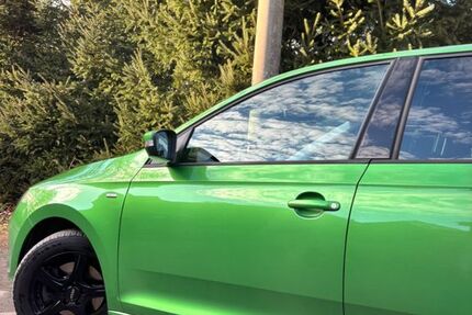 Skoda Rapid 93.573 km 11.000 &euro; Oberlungwitz 09353