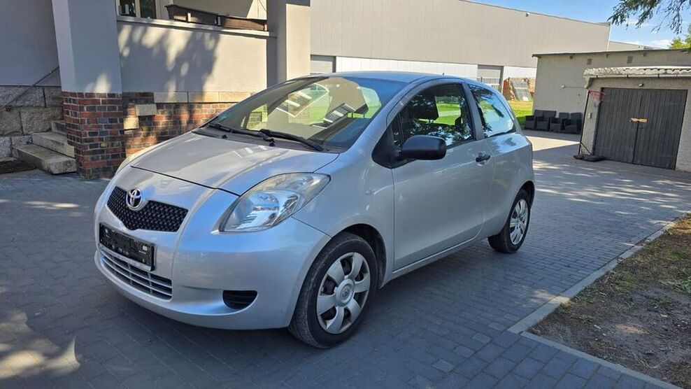 Yaris