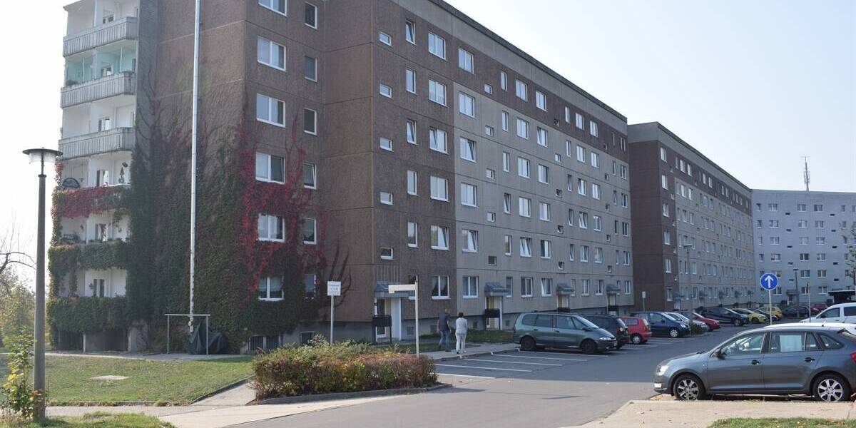 Etagenwohnung Hainichen - 3 Zimmer, 68 m&sup2;, 345&euro; | Angebot:26411045