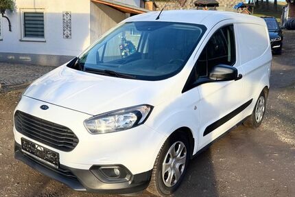 Ford Transit Courier 41.902 km 9.900 € Mülsen 08132