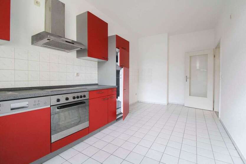 Wohnung zum Kaufen in Chemnitz 55.000 € 65.03 m²