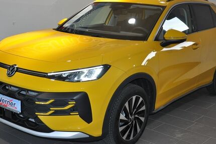 VW T-Roc 1.999 km 30.880 &euro; Mittweida 09648