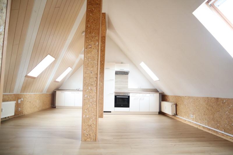 Dachgeschoßwohnung Mülsen - 2 Zimmer, 59 m&sup2;, 354&euro; | Angebot:25782378
