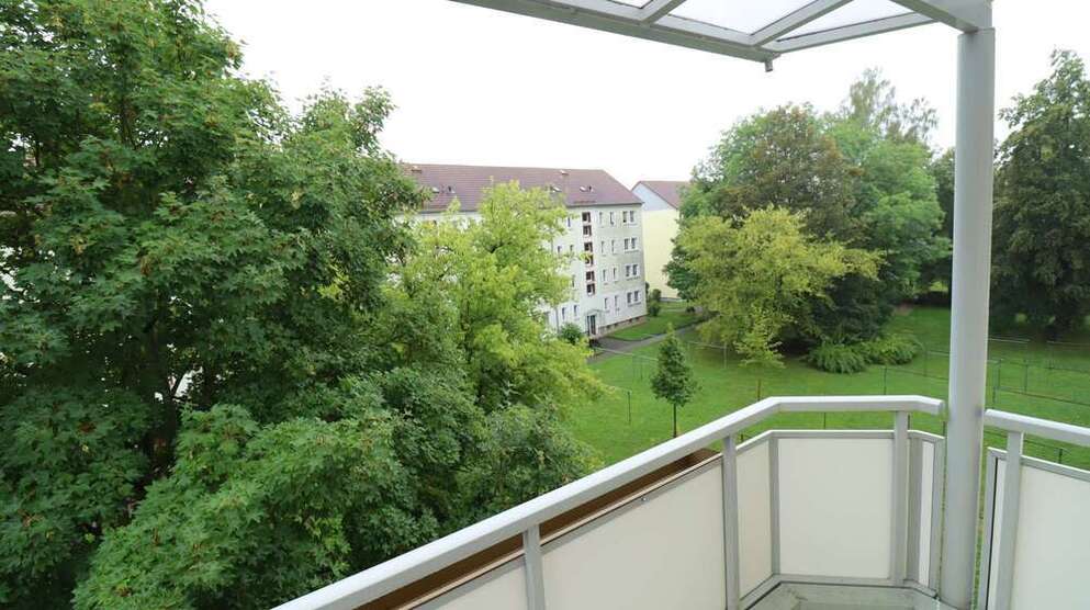 Wohnung zum Mieten in Chemnitz 272 € 48.5 m²