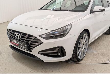 Hyundai i30 77.290 km 13.899 &euro; Chemnitz - Mittelbach 09224