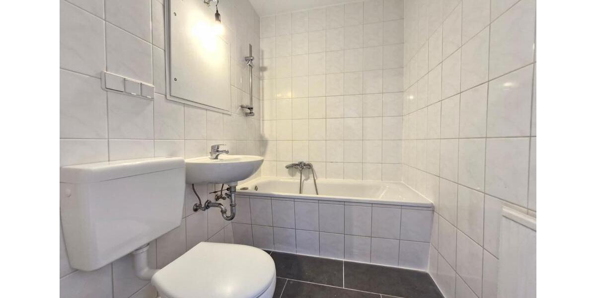 Etagenwohnung Chemnitz Markersdorf - 4 Zimmer, 69 m&sup2;, 317&euro; | Angebot:26507589