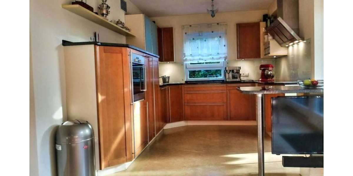 Exklusives Einfamilienhaus mit Doppelgarage, Gartensauna, Kamin und überdachtem Pool! - Einfamilienhaus Frankenberg Sachsenburg | Angebot:27234638