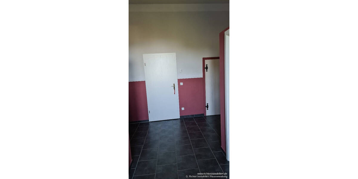 Gewerbeobjekt Brand-Erbisdorf / Langenau Langenau - 6 Zimmer, 184 m&sup2;, 1.300&euro; | Angebot:25732048