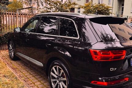 Audi Q7 309.800 km 20.000 &euro; Chemnitz 09130