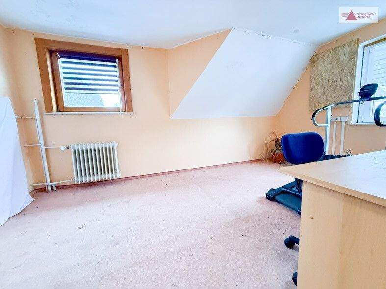 Einfamilienhaus Wiesa / Neundorf Neundorf - 7 Zimmer, 150 m&sup2;, 66.000&euro; | Angebot:25779071