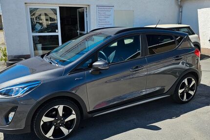 Ford Fiesta 77.500 km 10.900 &euro; Drebach OT Venusberg 09430