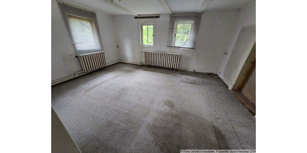Einfamilienhaus Chemnitz Reichenbrand - 5 Zimmer, 212 m&sup2;, 150.000&euro; | Angebot:25694373