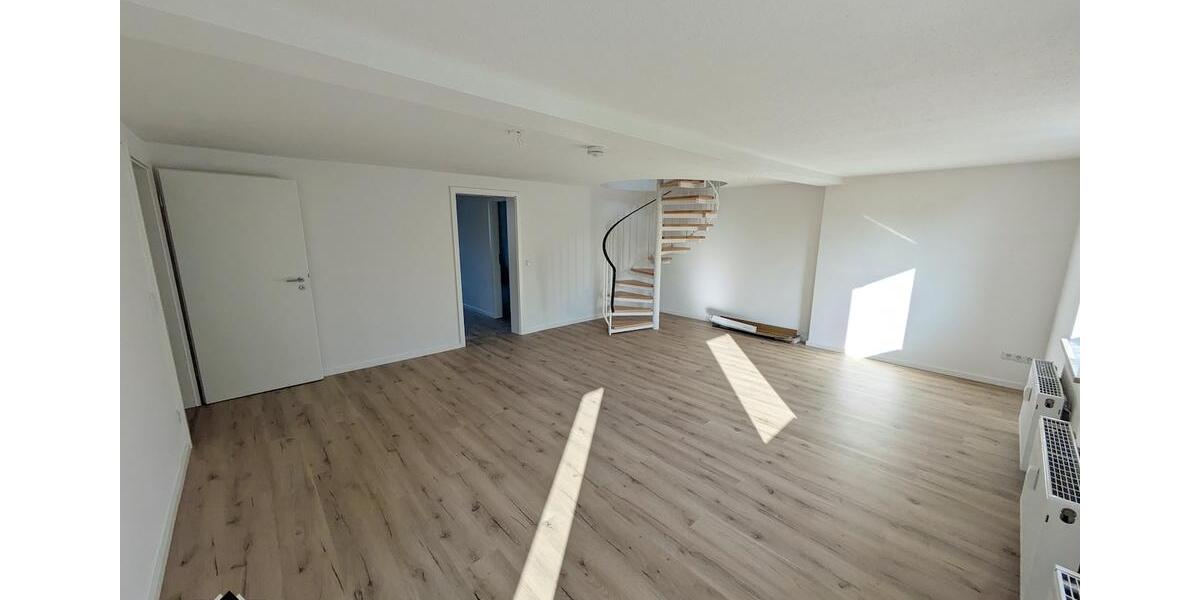 Maisonettenwohnung Chemnitz Ebersdorf - 5 Zimmer, 104 m&sup2;, 630&euro; | Angebot:26321863