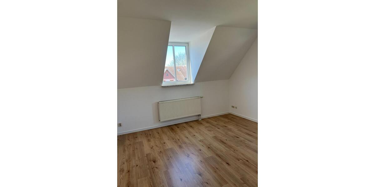 Maisonettenwohnung Chemnitz Ebersdorf - 4 Zimmer, 95 m&sup2;, 645&euro; | Angebot:26384032
