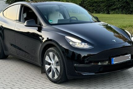 Tesla Model Y 69.000 km 30.999 &euro; Chemnitz 09120
