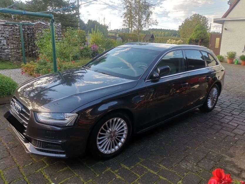Audi A4 149.000 km 15.100 € Elterlein 09481