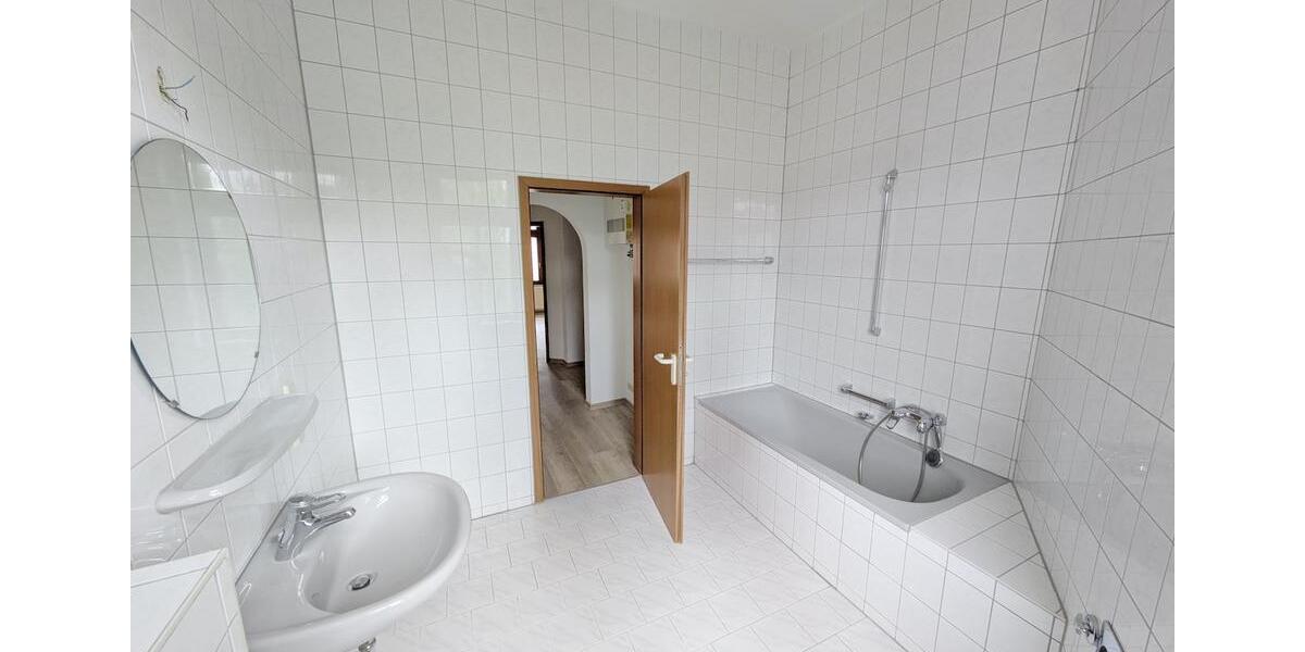 Etagenwohnung Chemnitz Hilbersdorf - 2 Zimmer, 71 m&sup2;, 357&euro; | Angebot:26321866