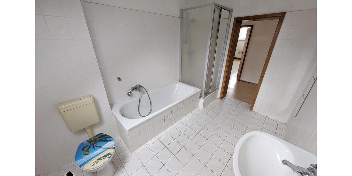 Dachgeschoßwohnung Chemnitz Kapellenberg - 3 Zimmer, 88 m&sup2;, 440&euro; | Angebot:26321563