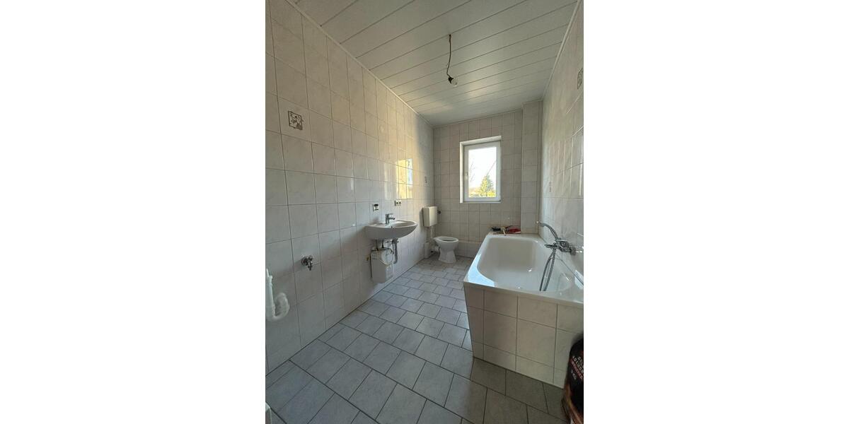 Mehrfamilienhaus, Wohnhaus Burgstädt - 299.000&euro; | Angebot:25901524