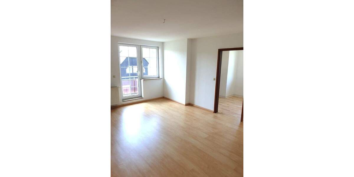 Etagenwohnung Flöha Plaue - 4 Zimmer, 1 m&sup2;, 1.350.000&euro; | Angebot:25673120