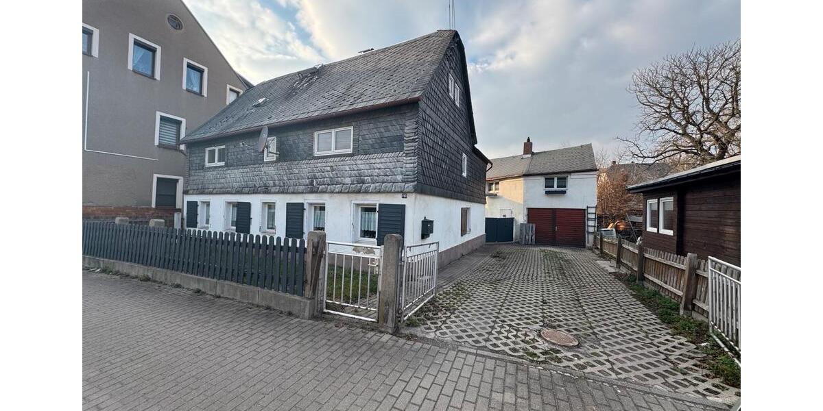 Einfamilienhaus Oberlungwitz - 7 Zimmer, 161 m&sup2;, 155.000&euro; | Angebot:26866100