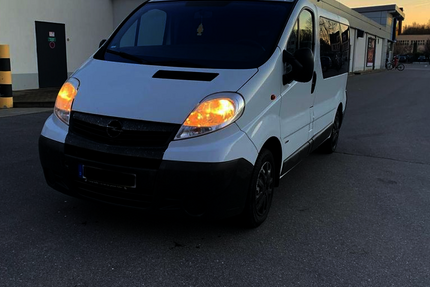 Opel Vivaro 270.000 km 5.800 &euro; Chemnitz 09113