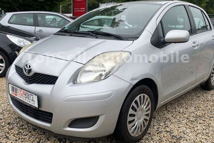Toyota Yaris 158.746 km 5.555 &euro; Chemnitz 09120