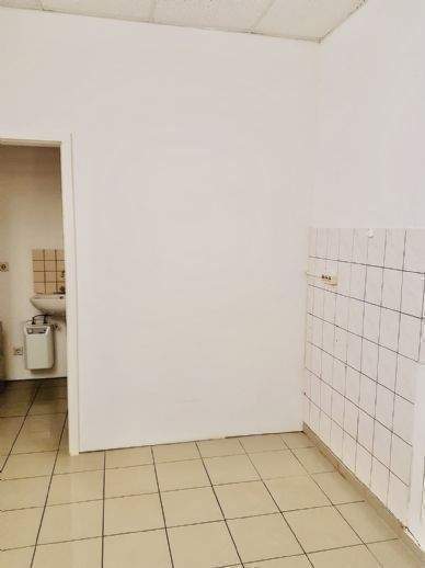 **GROßZÜGIGE BÜROFLÄCHE IN DER PASSAGE AM STADION IN LICHTENSTEIN**** 4 zimmer