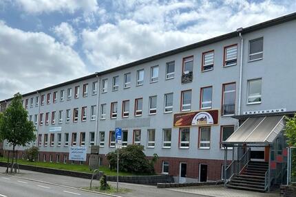 Multifunktionale Gewerbefläche im Kellergeschoss - BARRIEREFREI erreichbar günstig - zu vermieten! zimmer