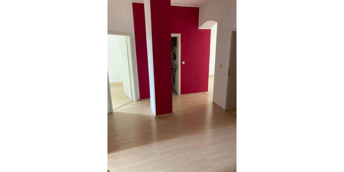 Etagenwohnung Chemnitz Altendorf - 3 Zimmer, 63 m&sup2;, 275&euro; | Angebot:26825696