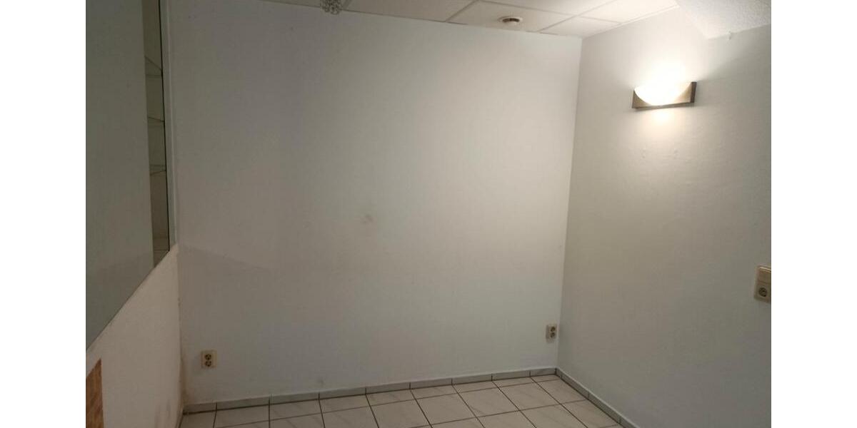 Gewerbeobjekt Chemnitz Adelsberg - 400&euro; | Angebot:26112997