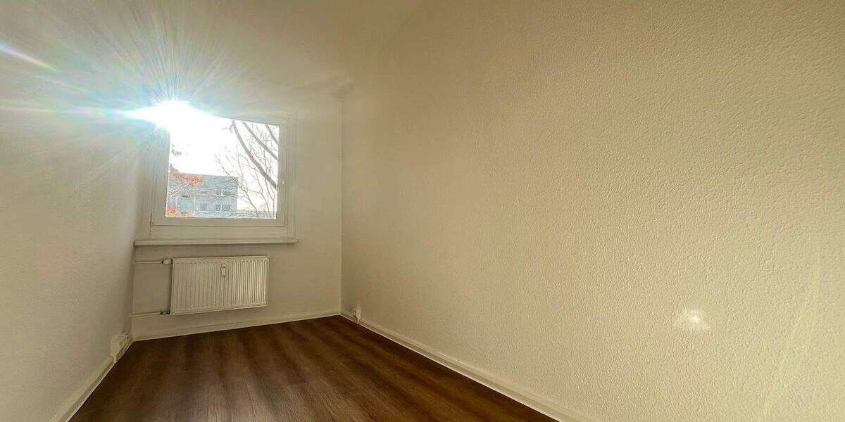 Etagenwohnung Chemnitz Kappel - 5 Zimmer, 127 m&sup2;, 665&euro; | Angebot:24036792