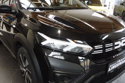 Dacia Sandero 1.050 km 16.880 € Marienberg 09496