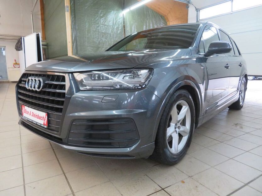 Audi Q7 293.611 km 23.674 € Frohburg 04654