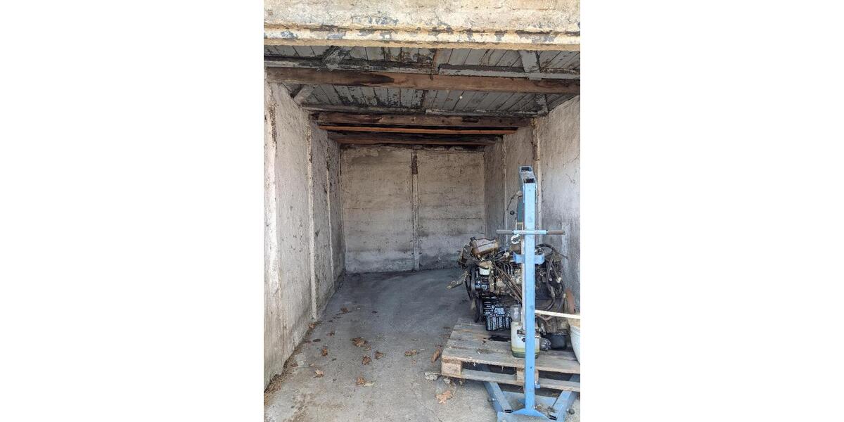 Umzäunte, unbebaute Freifläche in Chemnitz-Siegmar – ideal als Stell- oder Lagerplatz zimmer