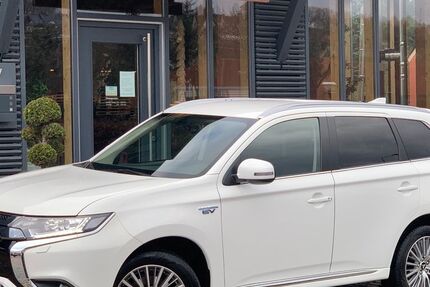 Mitsubishi Plug-in Hybrid Outlander 45.641 km 17.777 &euro; Ehrenfriedersdorf 09427