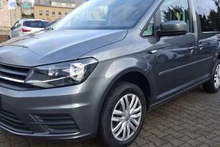 VW Caddy 78.170 km 22.485 &euro; Oberlungwitz 09353