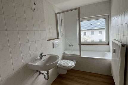 Wohnung Chemnitz Altchemnitz - 2 Zimmer, 55 m&sup2;, 329&euro; | Angebot:26181241