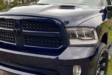 Dodge RAM 133.417 km 25.499 &euro; Brand-Erbisdorf 09618