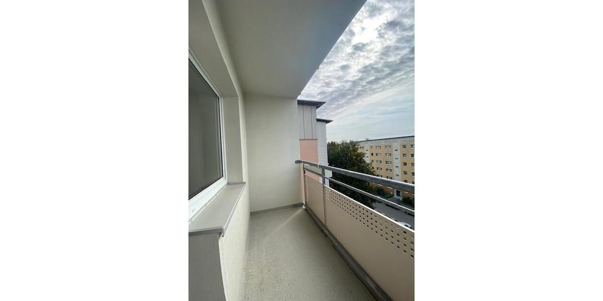 Etagenwohnung Chemnitz Markersdorf - 3 Zimmer, 69 m&sup2;, 375&euro; | Angebot:26193268