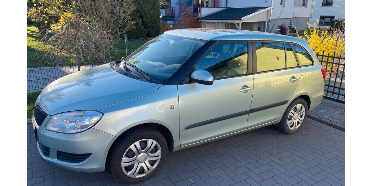 Skoda Fabia 350.883 km 1.800 &euro; Rochlitz 09306