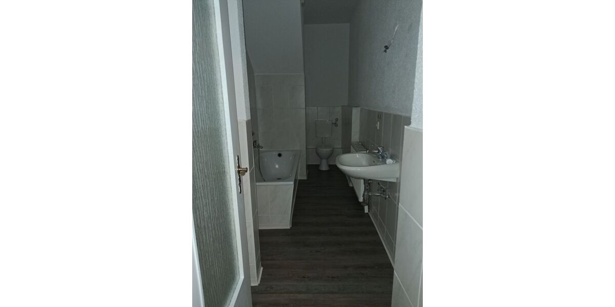 3-RAUMWOHNUNG - ZENTRAL -MITTEN IN WITTGENSDORFChemnitz - Etagenwohnung Chemnitz Wittgensdorf | Angebot:26357993