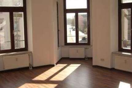 Wohnung Chemnitz Schloßchemnitz - 2 Zimmer, 63 m&sup2;, 220&euro; | Angebot:26932470